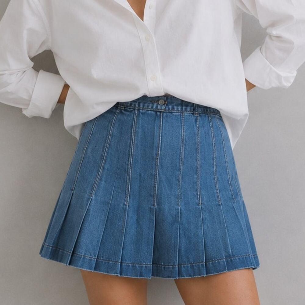 Zara Denim Panel-Pleat Mini Skirt in Medium Blue